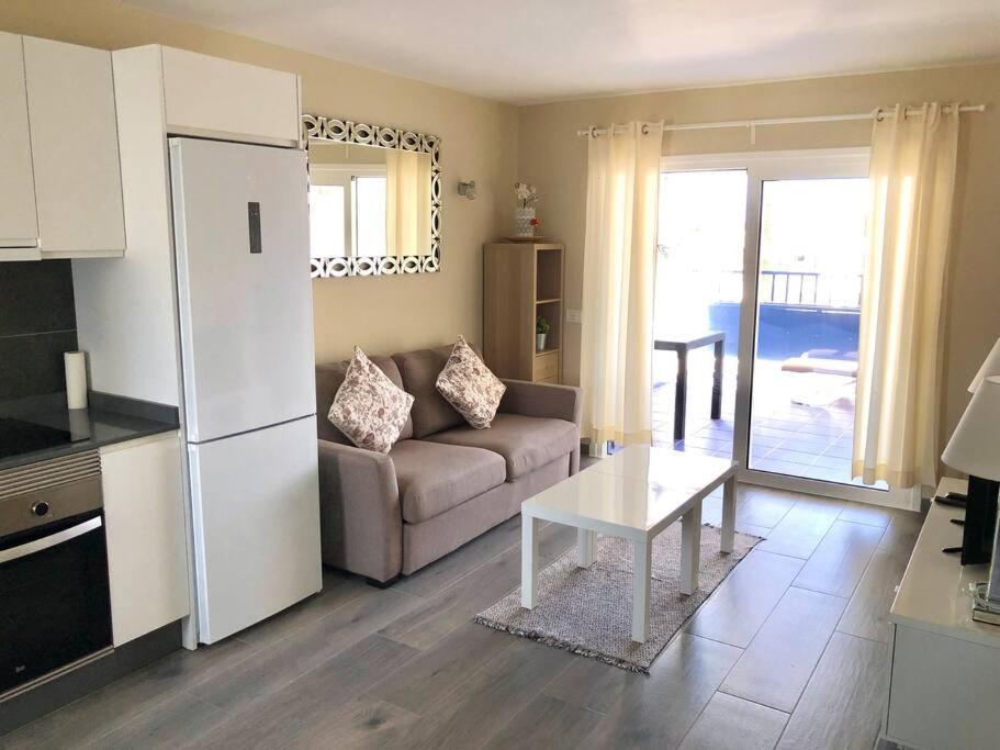 Casa Nia - Modern One Bedroom Apartment In Central Puerto Del Carmen Tías Eksteriør billede